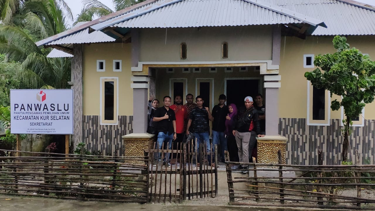 Supervisi Bawaslu Kota Tual ke Kecamatan Pulau-pulau