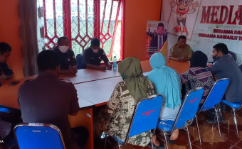RAPAT EVALUASI KINERJA BAWASLU KOTA TUAL TAHUN 2021