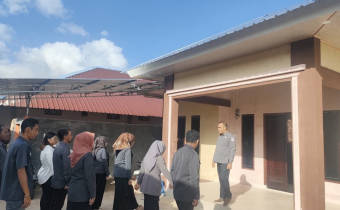 Bawaslu Kota Tual Gelar Apel Rutin di Kantor Sekretariat Bawaslu Kota Tual