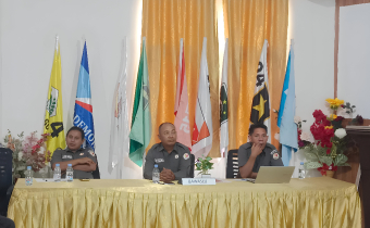 Ketua Bawaslu Kota Tual Hadiri FGD Kajian Teknis Penataan Daerah Pemilihan yang Diselenggarakan KPU Kota Tual